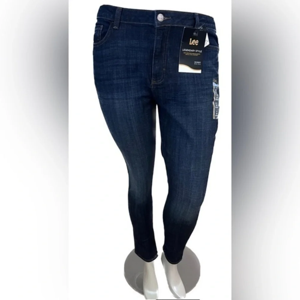 NWT Lee Legendary Slim Fit Skinny Jeans Stretch Mid Rise choose size 16 or 18